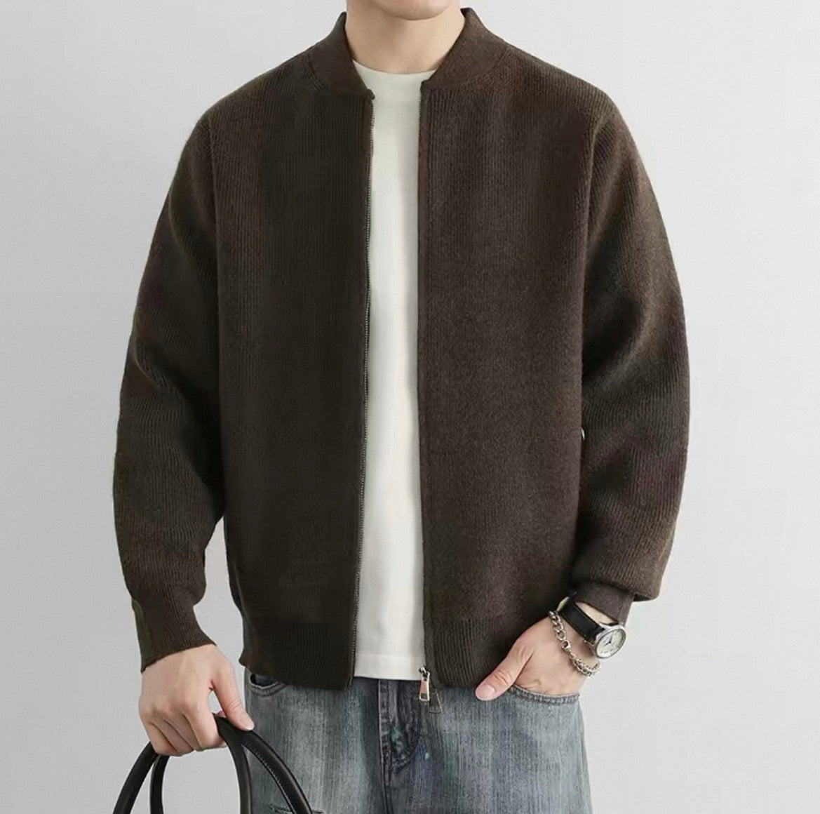 BOMBER KNIT JACKET